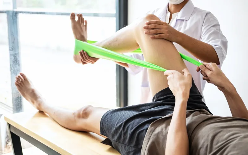 انحراف زانو به سمت خارج