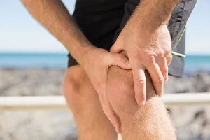 خدمات کلینیک سلامت پا برای درد زانو